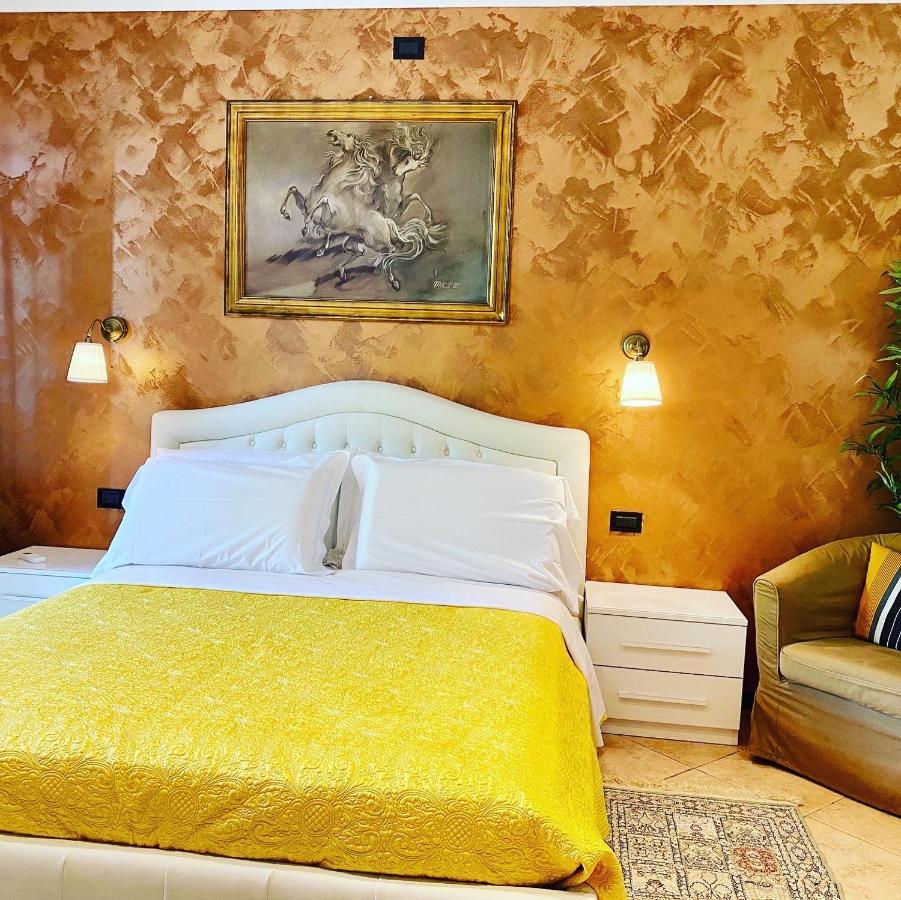 B&B Garda 4U Desenzano del Garda Exterior photo